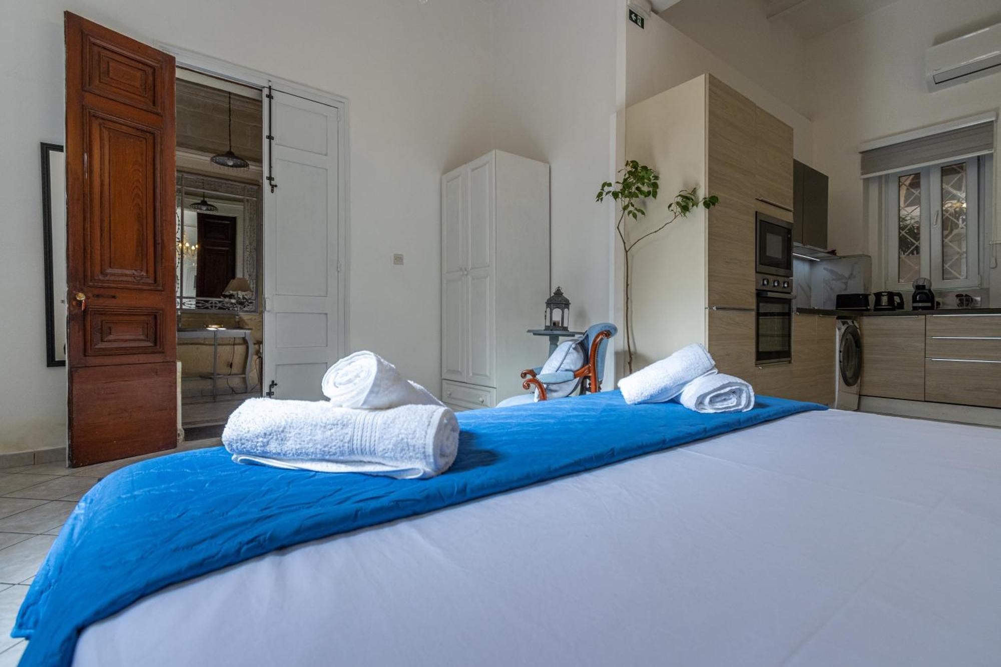 Cozy Carisma Lodging - Central, New And Independent Studio Apartment سليمة المظهر الخارجي الصورة